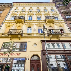  Apartamento Bpr Király Street Nest With A/c